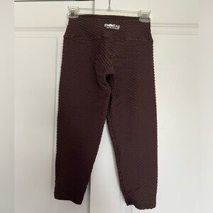 Booty by Brabants cropped-length Croco legging; Chocolate color